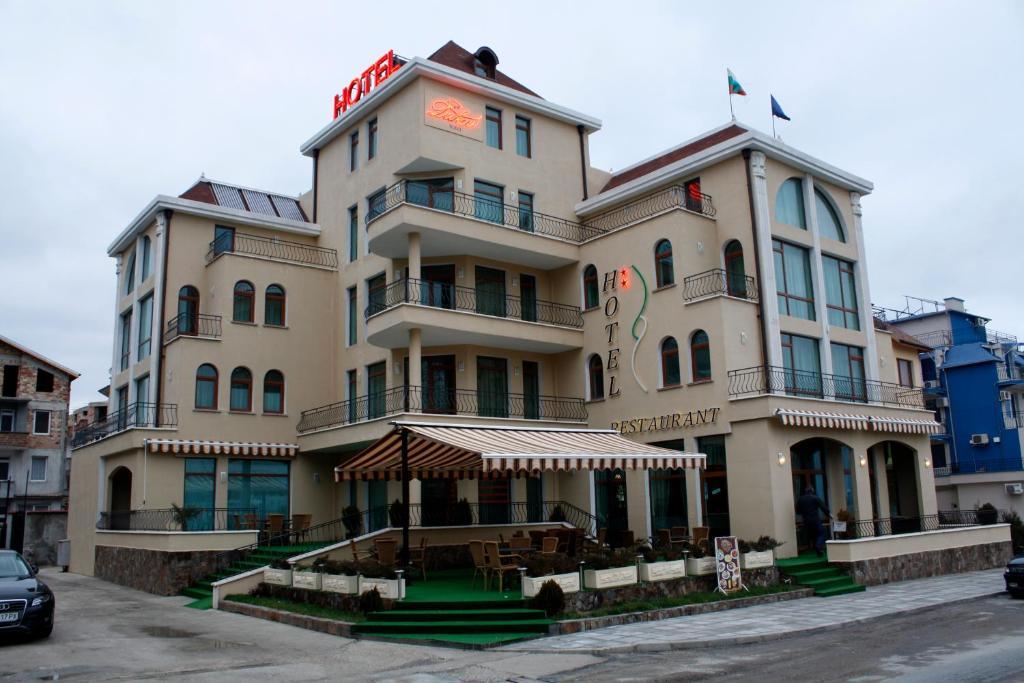 Hotel Dukov 奥布佐尔 外观 照片
